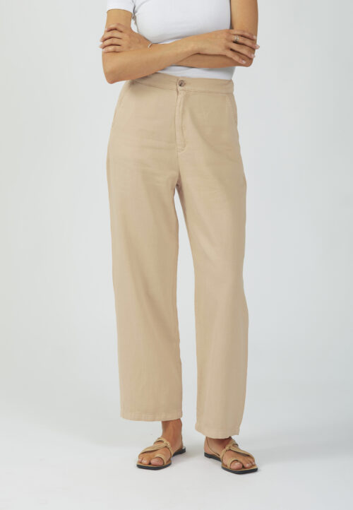 pantalon straight fluide beige pour femme reiko baltimore le comptoir rouen et le havre magasin vêtements femmes