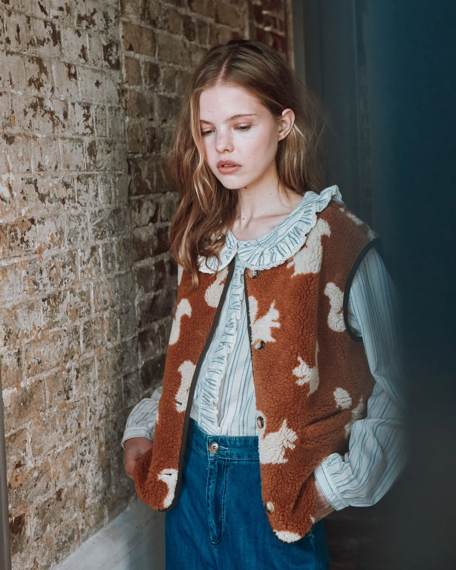 EMILE ET IDA CASSIS Gilet Sans Manches Ecureuil – Image 2