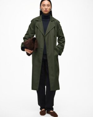VILA VIADDISON Trench Long Deep Depths
