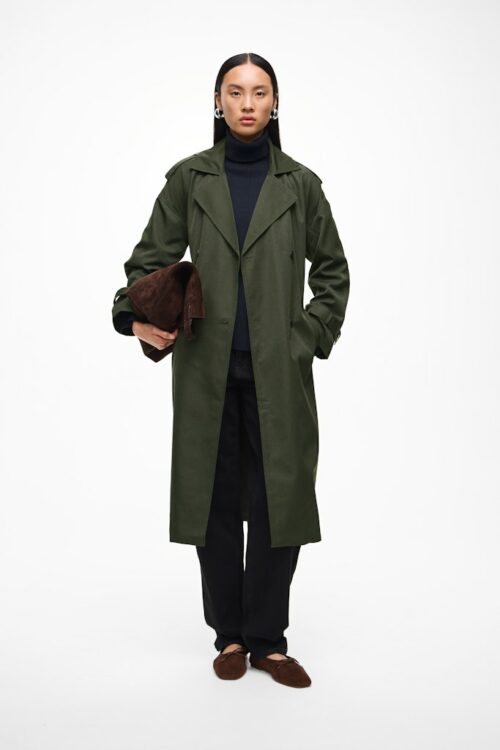 VILA VIADDISON Trench Long Deep Depths