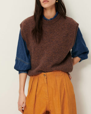 Pull sans manches pour femme tricoté en laine mérinos. 100% laine mérinos certifiée RWS. Référence FABINIO Agate Brown Sessùn. marron chiné violet
