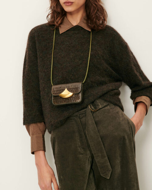 Pull à manches courtes en jersey duveteux pour femme, tricoté en Italie. 67% Alpaga, 33% Polyamide recyclé certifié GRS. Référence LONDON Lichen Mix Sessùn.