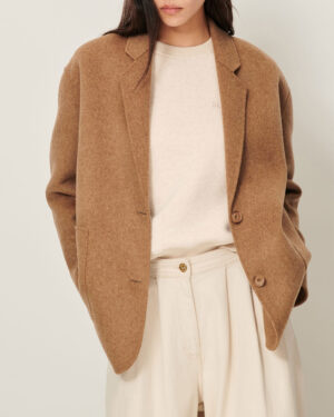 Détail Blazer oversize en laine épaisse. Laine, Polyamide -reference traniwool alpaga