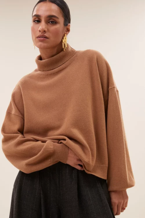 BY-BAR SAMMIE Pull Camel