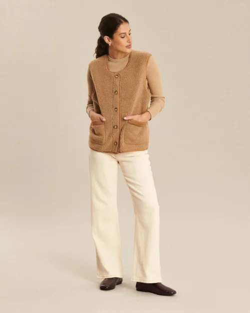LABDIP BARNEY SHERPA Veste sans Manches Macchiato – Image 2