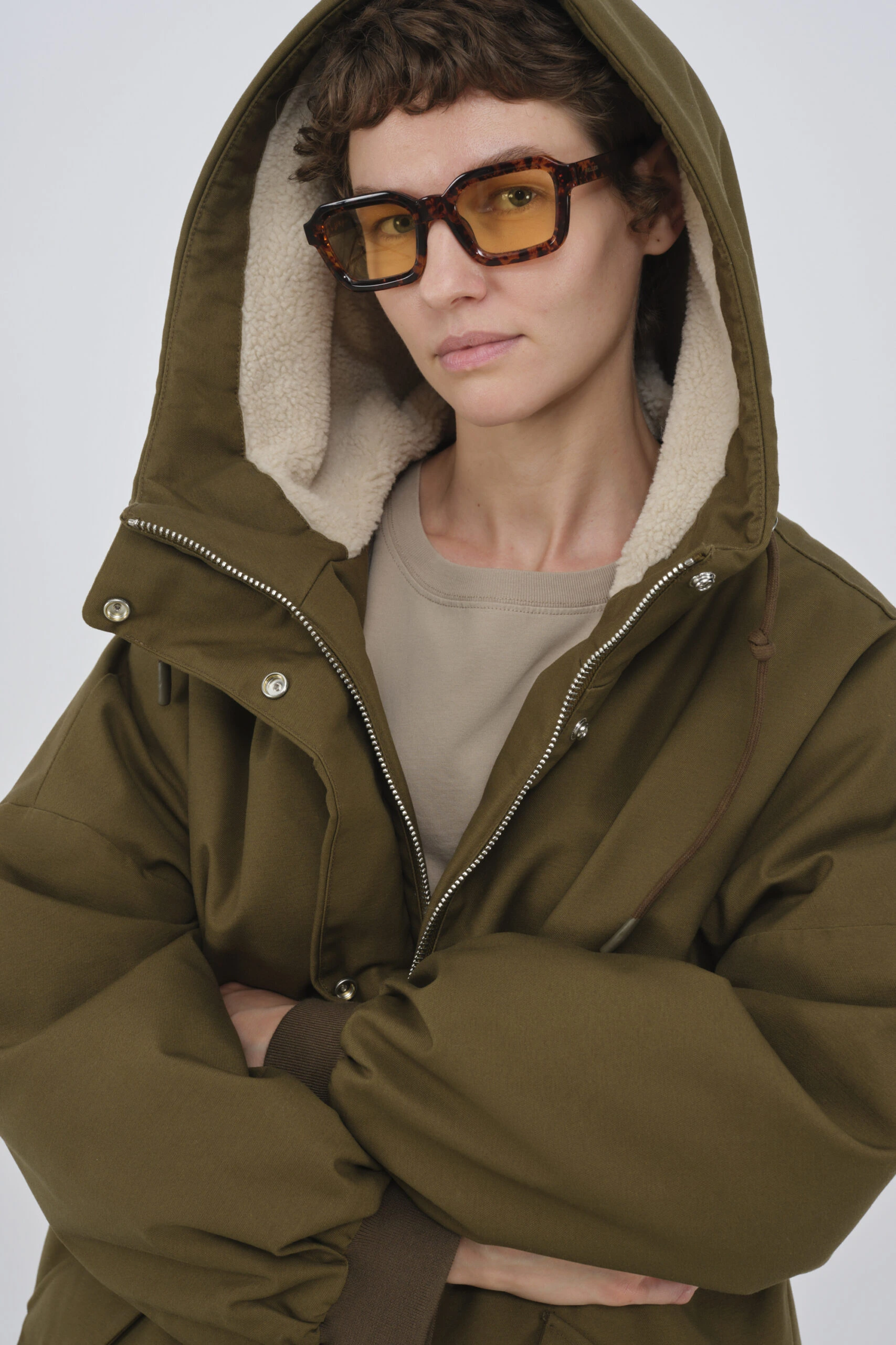 EMBASSY KIMI Parka Olive – Image 6