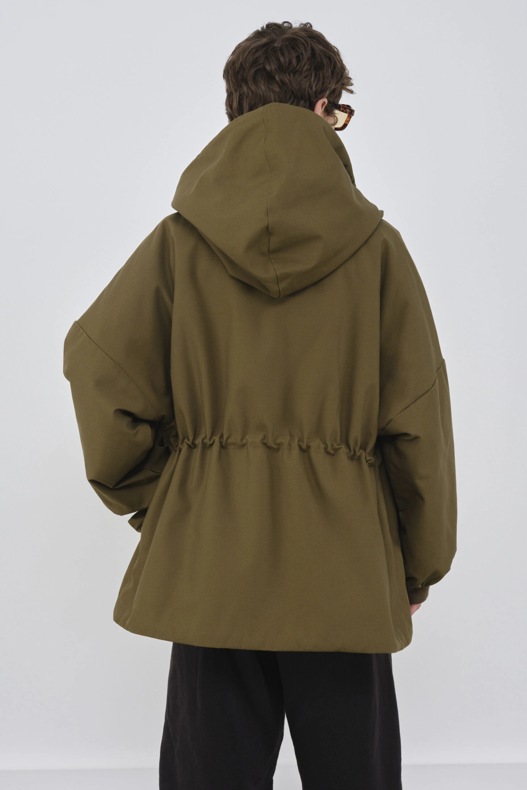 EMBASSY KIMI Parka Olive – Image 7